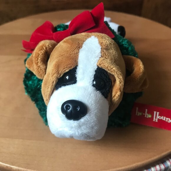 Ho Ho Hounds Magnetic Christmas Dog Wreaths - Picture 2 of 6
